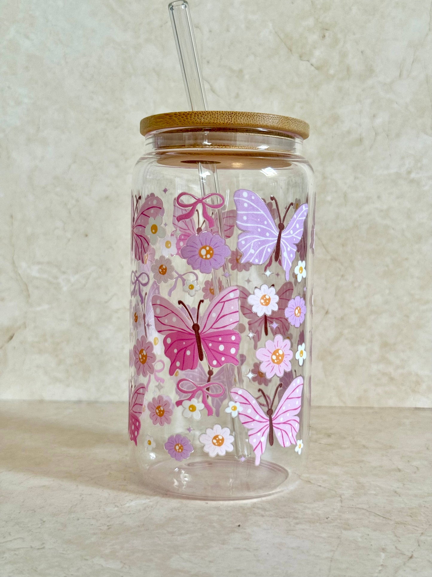 Schmetterlinge Glasbecher Pink & Lila +Bambusdeckel & Strohhalm